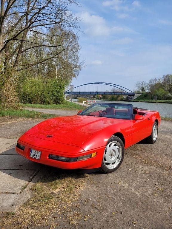 Rot Gebraucht 1991 Corvette C4 Cabrio | 19.990 € - Bild 1/4
