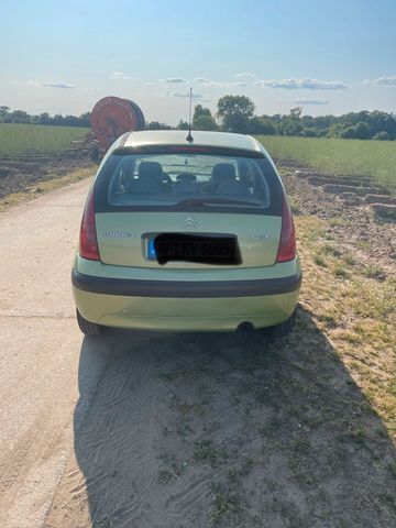 Gebraucht Citroën C3 73 PS (53 kW) 2003 Grün Kleinwagen