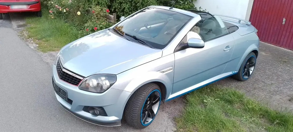 Gebraucht Opel Tigra 69 PS (50 kW) 2006 Blau Cabrio