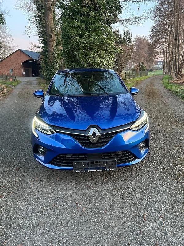 Gebraucht Renault Clio V 101 PS (74 kW) 2020 Blau Kleinwagen