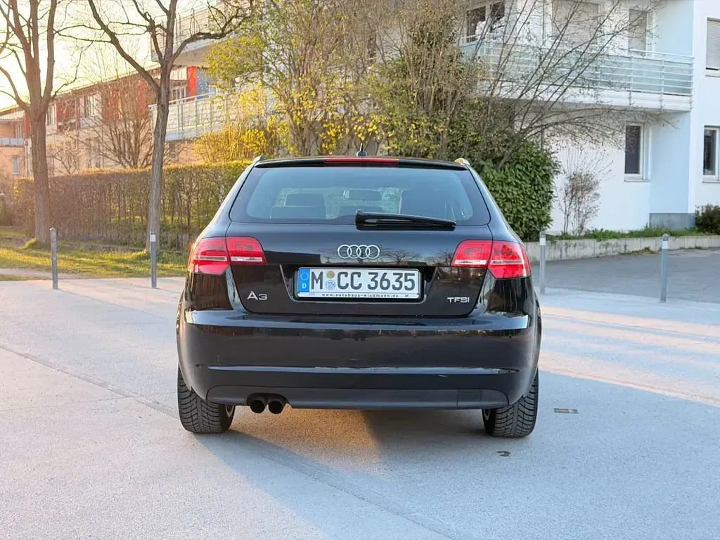 Używany Audi A3 Ambition 160 KM (117 kW) 2011 Czarny Hatchback