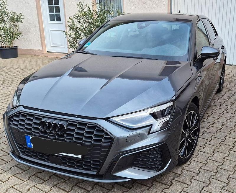 Gebraucht Audi A3 S-Line 204 PS (150 kW) 2021 Grau Limousine
