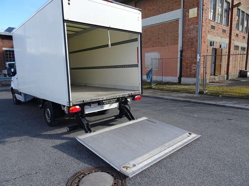 Gebraucht Mercedes Sprinter 163 PS (119 kW) 2020 Arktikweiss Van