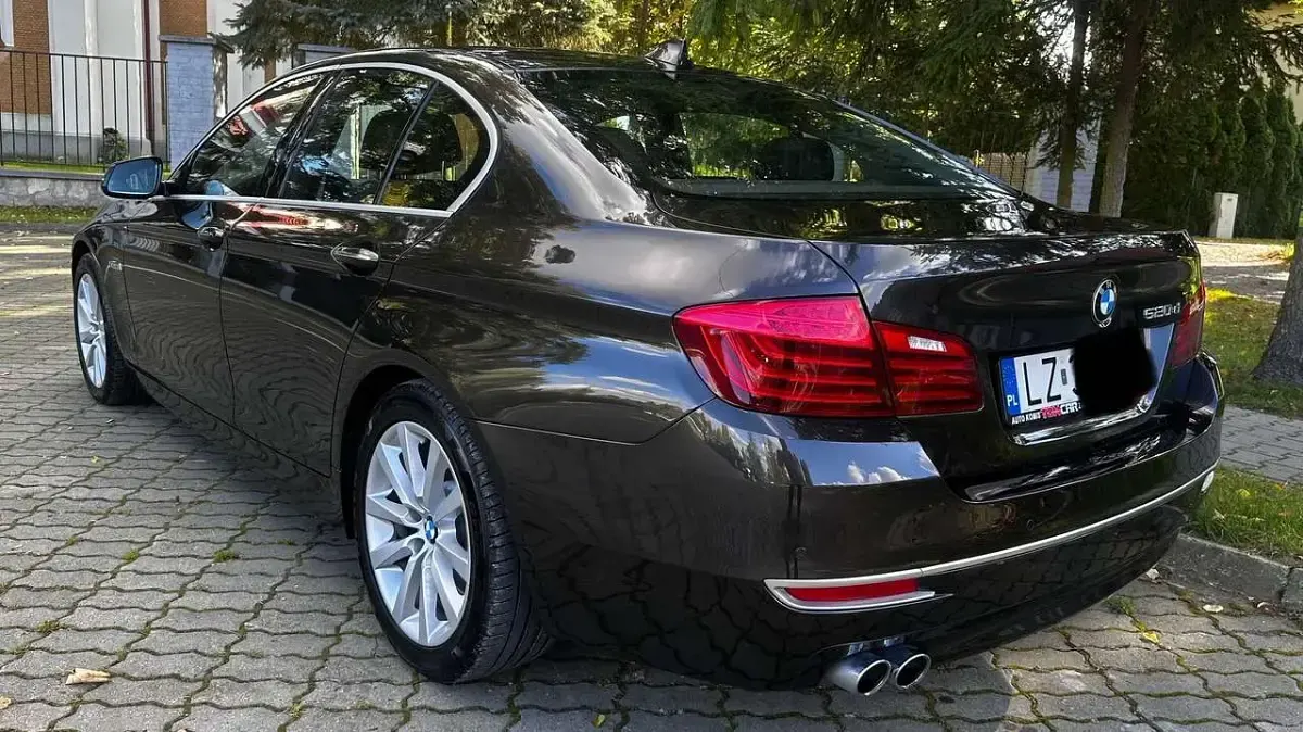 Gebraucht BMW 520 184 PS (135 kW) 2013 Limousine
