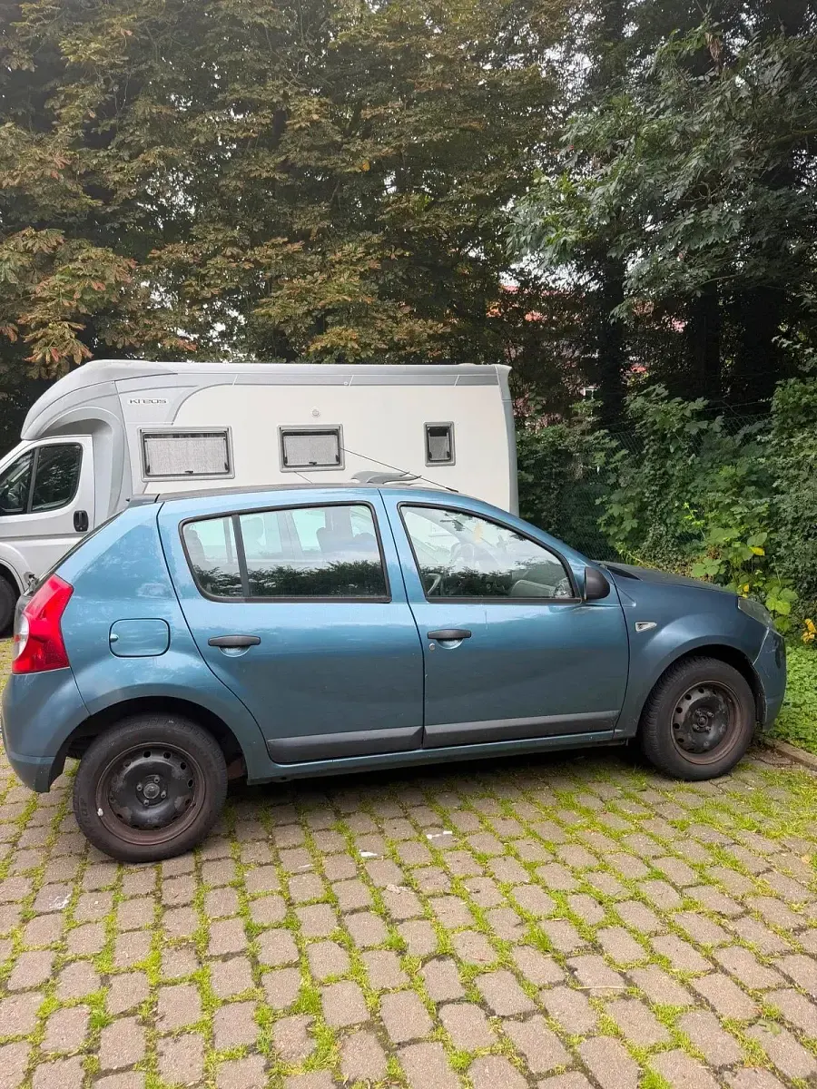 Gebraucht Dacia Sandero 75 PS (55 kW) 2008 Blau Kleinwagen