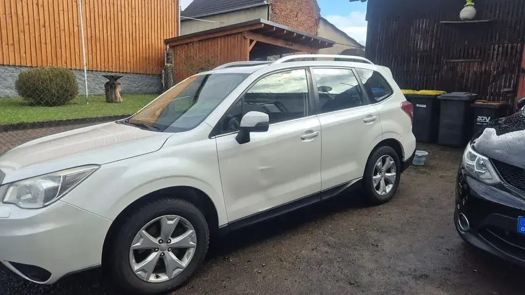 Usado Subaru Forester Exclusive+ 147 CV (108 kW) 2014 Blanco SUV