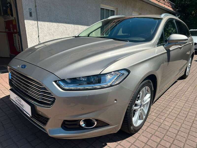 Silber Gebraucht 2017 Ford Mondeo Titanium Kombi | 15.300 € (Fairer Preis) - Bild 1/4