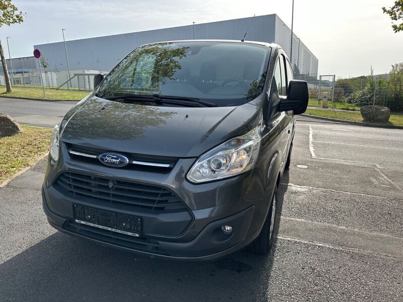Grau Gebraucht 2015 Ford Transit Custom Trend Van | 19.200 € (Etwas zu teuer) - Bild 1/4