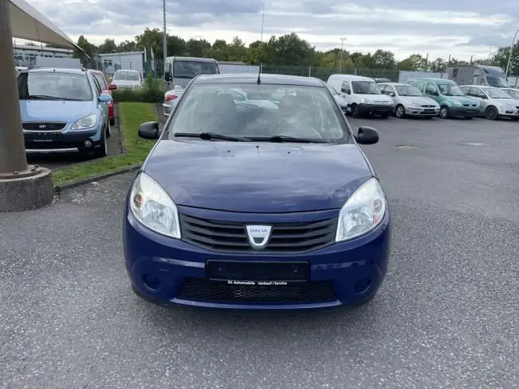 Gebraucht Dacia Sandero Basis 75 PS (55 kW) 2009 Blau Kleinwagen