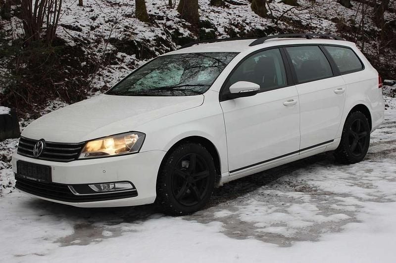 Gebraucht VW Passat Trendline 140 PS (102 kW) 2014 Weiß Kombi