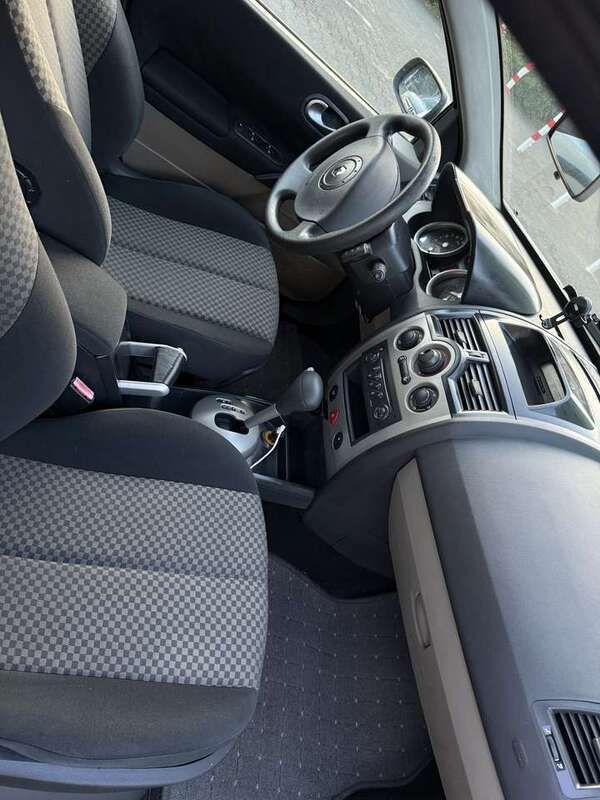 Gebraucht 2004 Renault Mégane II Limousine | 1.300 € (Guter Preis) - Bild 1/4