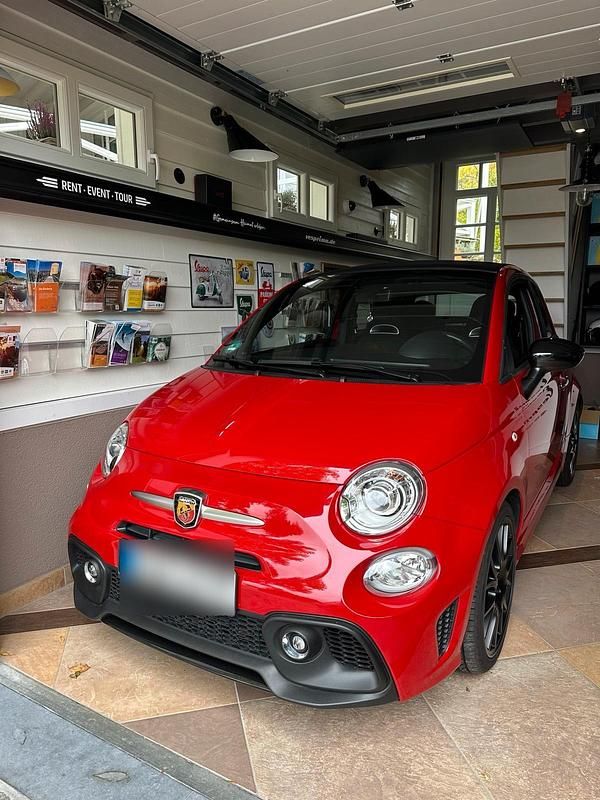 Gebraucht Abarth 595C 165 PS (121 kW) 2022 Rot Cabrio