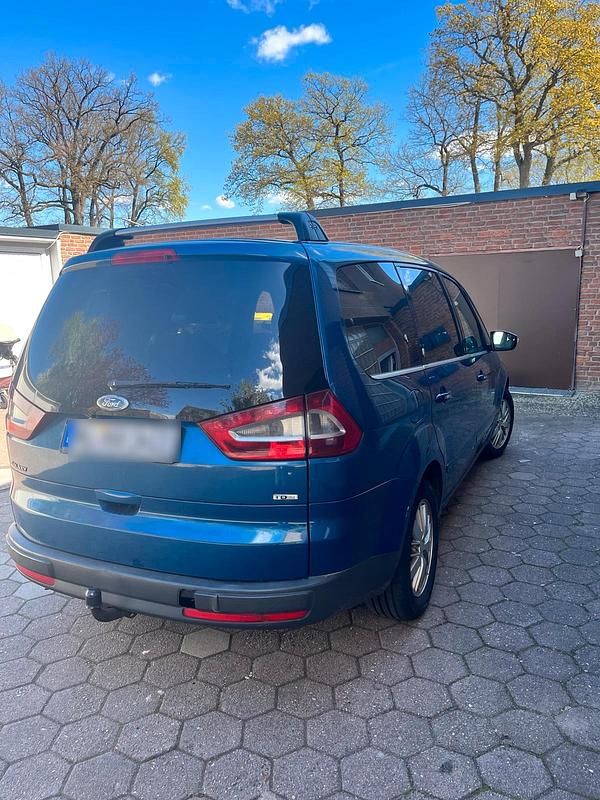 Second-hand Ford Galaxy 140 CP (102 kW) 2007 Albastru Monovolum