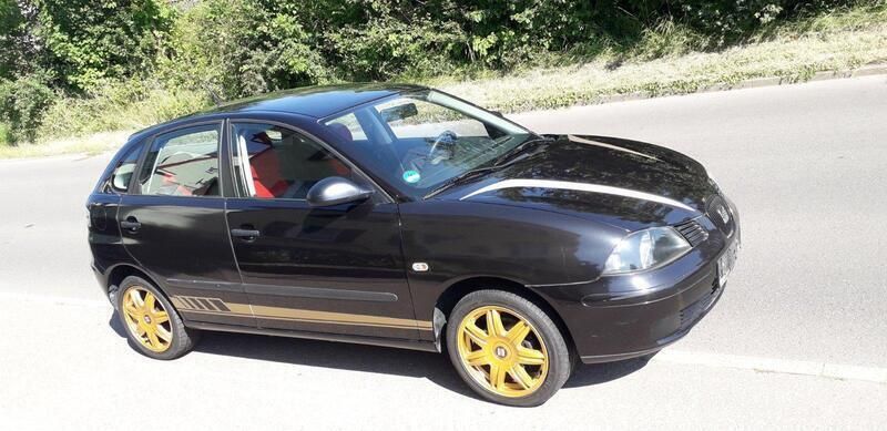 Schwarz Gebraucht 2004 Seat Ibiza Reference Kleinwagen | 1.900 € (Fairer Preis) - Bild 1/4