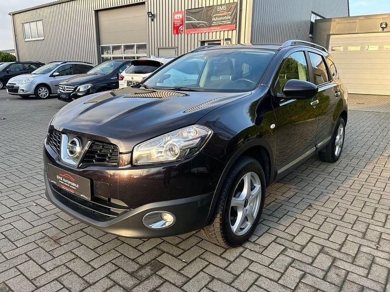 Schwarz Gebraucht 2011 Nissan Qashqai +2 I-Way SUV | 4.790 € (Guter Preis) - Bild 1/4
