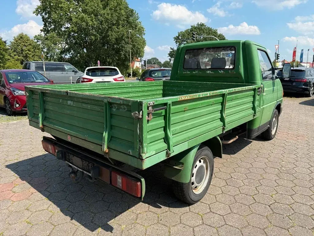 Gebraucht VW T4 60 PS (44 kW) 1993 Grün Van