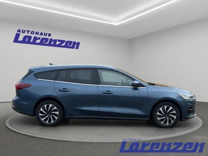 Gebraucht Ford Focus Titanium X 169 PS (124 kW) 2023 Blau Kombi