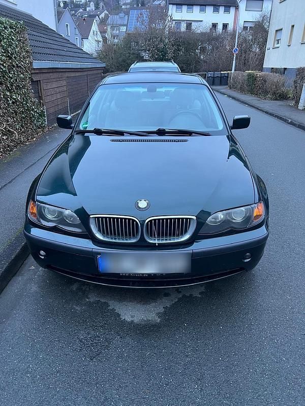 Gebraucht BMW 320 150 PS (110 kW) 2003 Grün Limousine