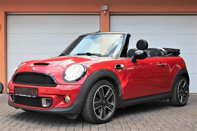 Rot Gebraucht 2011 Mini Cooper S Cabriolet Cabrio | 11.950 € (Fairer Preis) - Bild 1/4