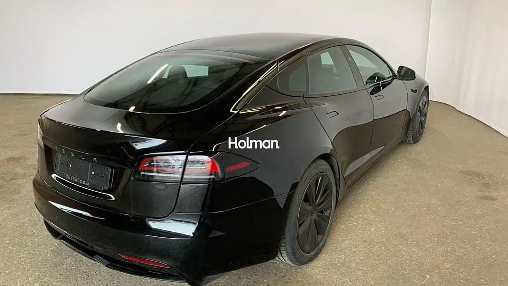 Usata Tesla Model S 386 kW (525 CV) 2023 Nero Utilitaria