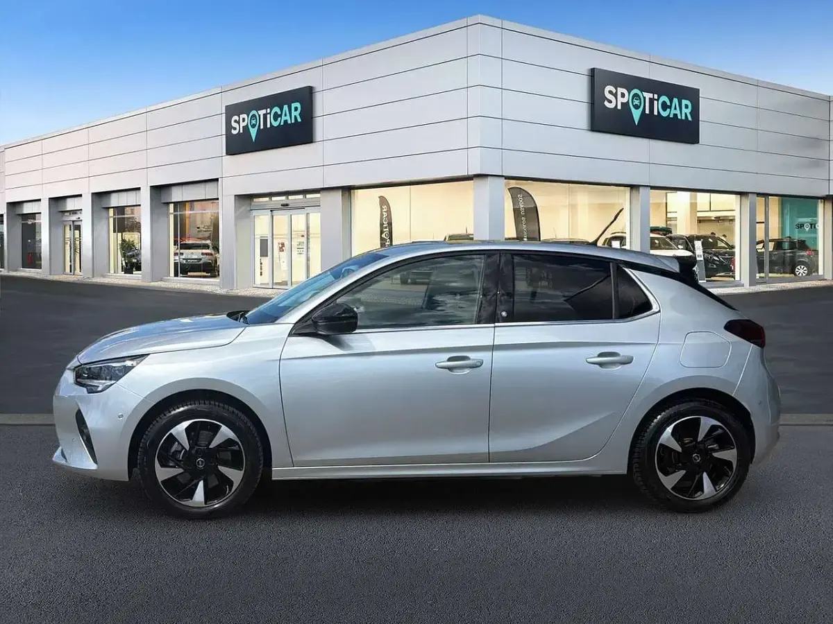 Gebraucht Opel Corsa-e Elegance 100 kW (136 PS) 2023 Kristall silber Kleinwagen