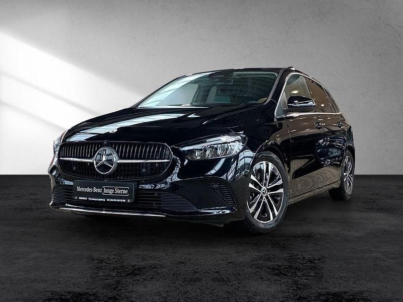 Gebraucht Mercedes B180 Progressive 136 PS (100 kW) 2025 Schwarz Van / Kleinbus
