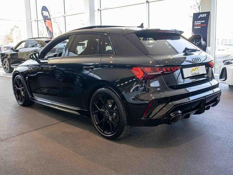 Neu Audi RS3 Sportback Sport 400 PS (294 kW) 2026 Schwarz Kleinwagen