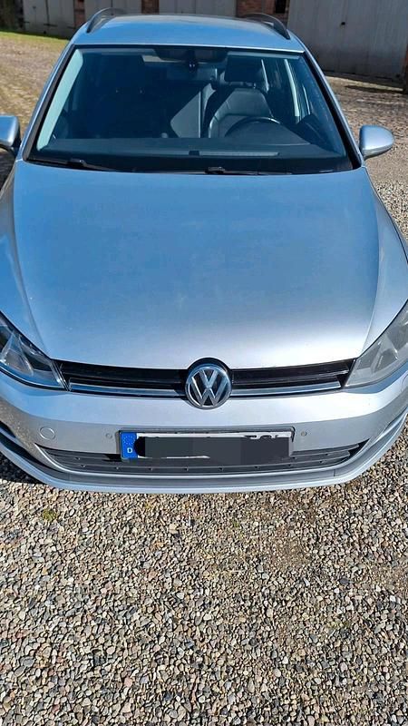 Gebraucht VW Golf VII 105 PS (77 kW) 2013 Silber Kombi