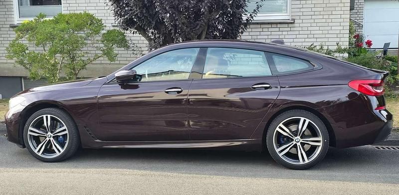 Rot Gebraucht 2017 BMW 630 Executive Coupé | 31.500 € (Fairer Preis) - Bild 1/4