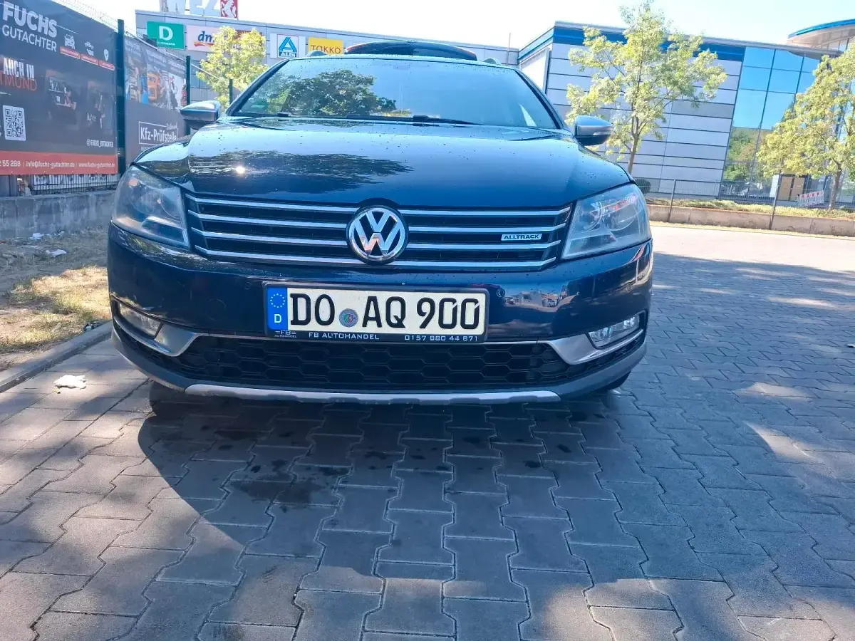 Gebraucht VW Passat Alltrack 177 PS (130 kW) 2013 Blau Kombi