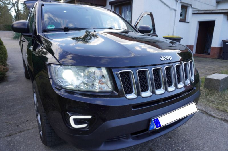 Schwarz Gebraucht 2012 Jeep Compass Limited SUV | 4.500 € - Bild 1/4