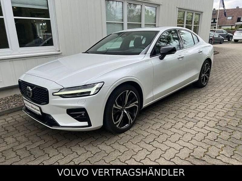 Weiß Gebraucht 2024 Volvo S60 Ultimate Limousine | 39.890 € (Fairer Preis) - Bild 1/4