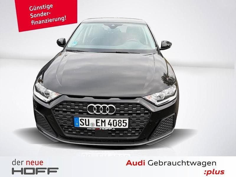Schwarz Gebraucht 2024 Audi A1 Sportback Basis Kleinwagen | 21.975 € (Guter Preis) - Bild 1/4
