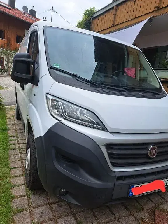 Gebraucht Fiat Ducato 116 PS (85 kW) 2018 Weiß Van