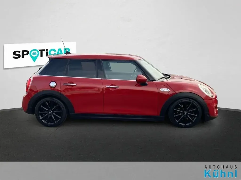 Gebraucht Mini Cooper SD Chili 170 PS (125 kW) 2017 Blazing red ii metallic (metallic) Kleinwagen