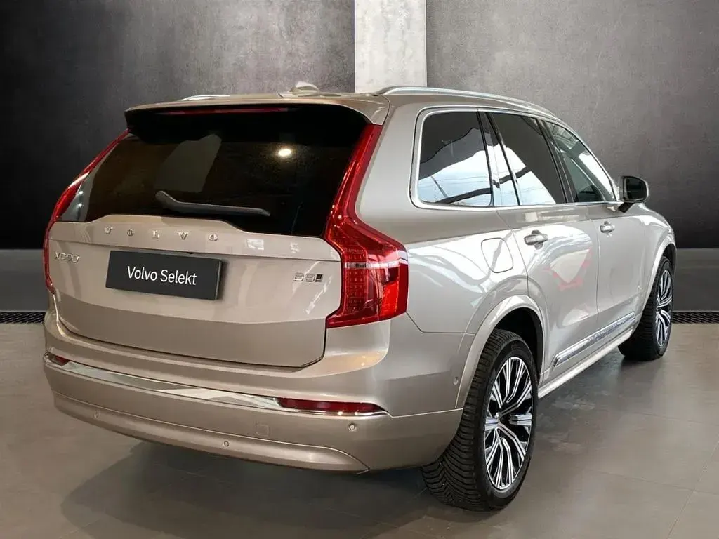 Gebraucht Volvo XC90 Plus 235 PS (172 kW) 2024 Grau SUV