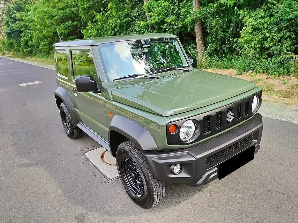 Second-hand Suzuki Jimny Comfort 102 CP (75 kW) 2018 Verde SUV