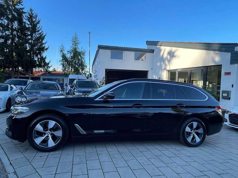 Gebraucht BMW 520 190 PS (139 kW) 2021 Schwarz Kombi