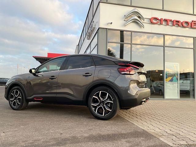 Gebraucht Citroën e-C4 Feel 100 kW (136 PS) 2023 Grau (platinum grau /metal)