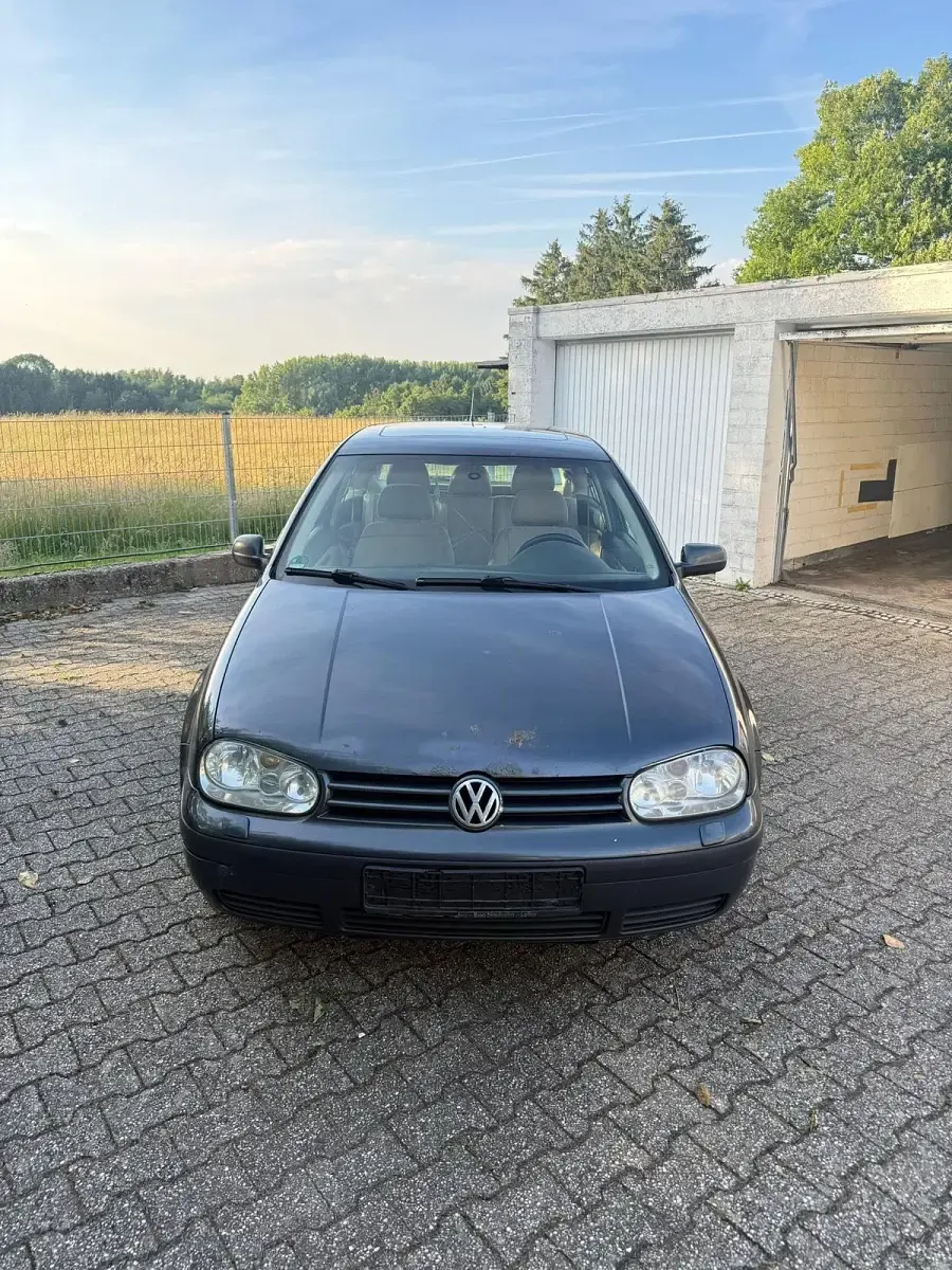 Gebraucht VW Golf 120 PS (88 kW) 2002 Grau Coupé