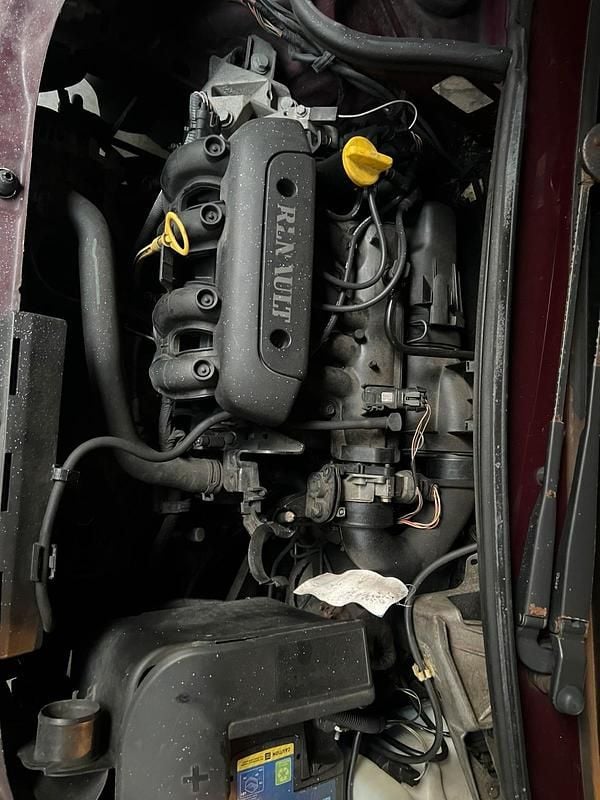 Gebraucht 2002 Renault Twingo Privilege 58 PS Kleinwagen – 51647 ...