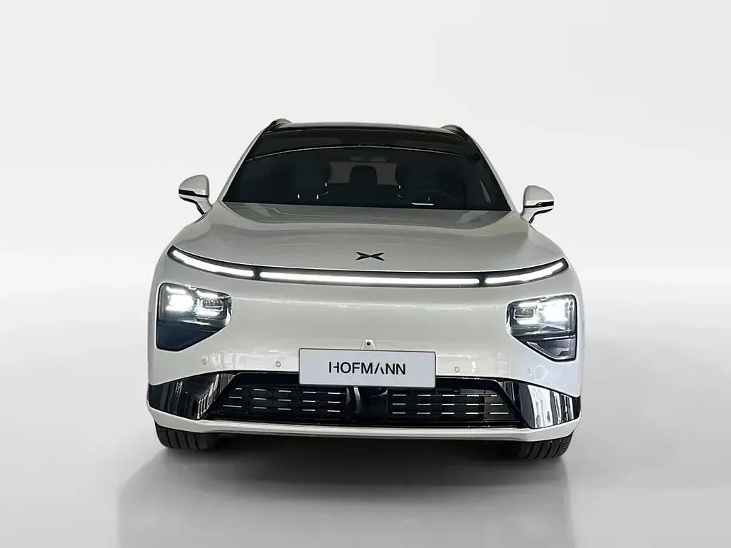 Neu XPENG G9 AWD Performance 422 kW (575 PS) 2026 Arctic white SUV
