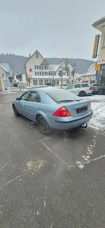 Gebraucht Ford Mondeo 140 PS (102 kW) 2005 Blau Limousine
