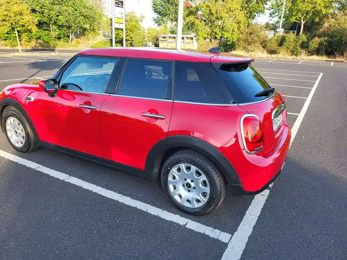 Gebraucht Mini ONE 102 PS (75 kW) 2020 Rot Kleinwagen