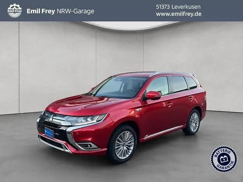 Rot Gebraucht 2020 Mitsubishi Outlander P-HEV Plus SUV | 21.490 € (Guter Preis) - Bild 1/2