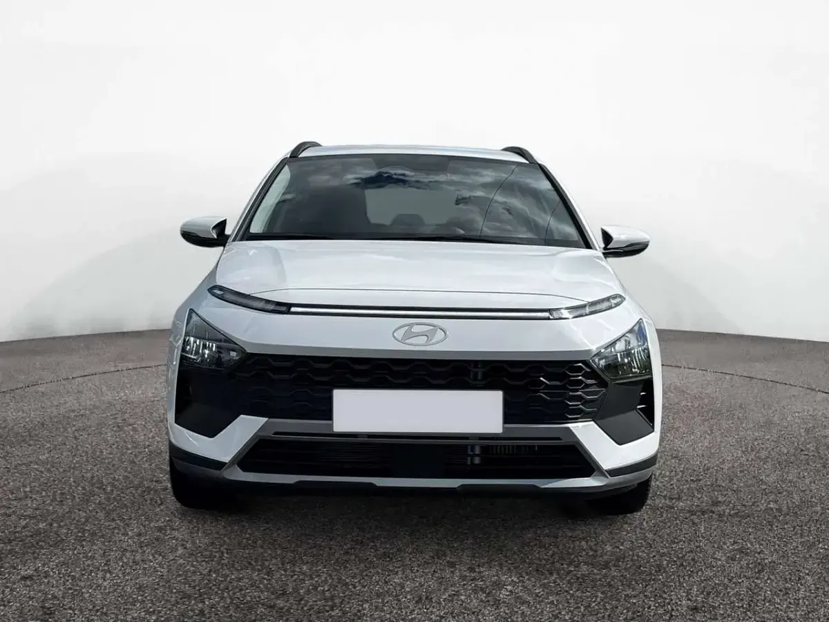 Neu Hyundai Bayon 90 PS (66 kW) 2026 Atlas white SUV