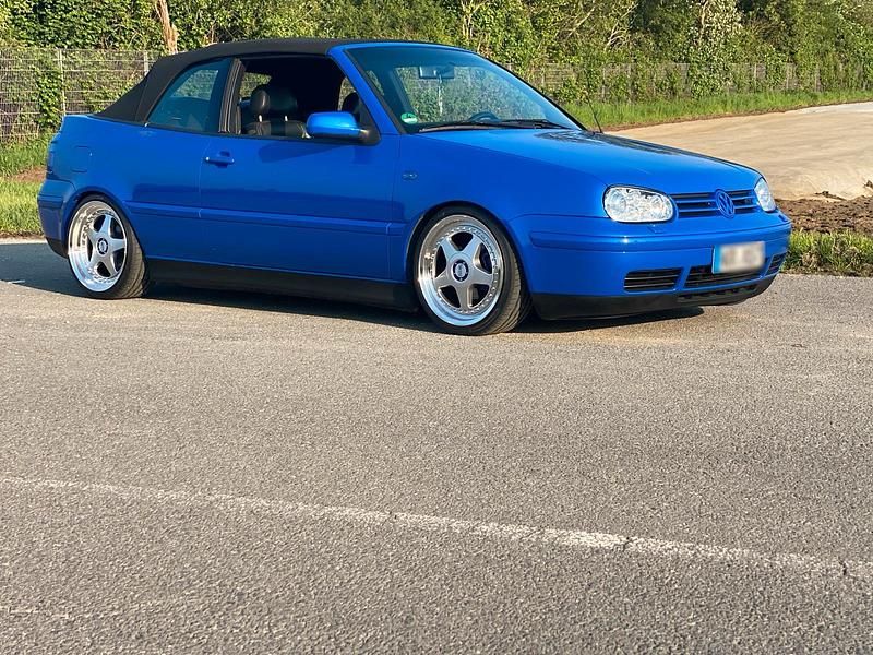 Gebraucht VW Golf Cabriolet Conceptline 115 PS (84 kW) 2001 Blau Cabrio