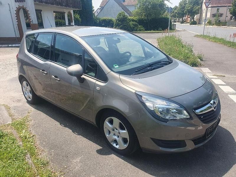 Grau Gebraucht 2014 Opel Meriva Edition Van / Kleinbus | 5.990 € (Superpreis) - Bild 1/4