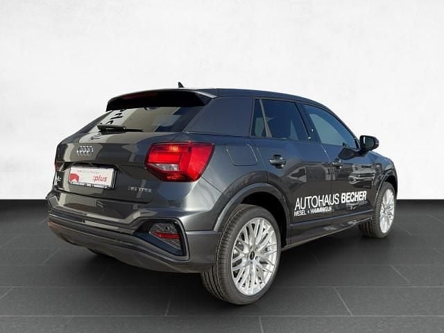 Gebraucht Audi Q2 S-Line 150 PS (110 kW) 2023 Grau SUV