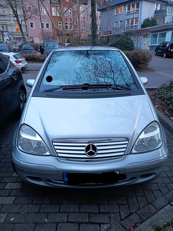 Gebraucht Mercedes A160 102 PS (75 kW) 2001 Silber Limousine